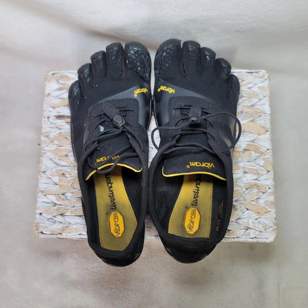 Vibram FiveFingers KSO EVO Mens Black Yellow Barefoot Training Shoes 14M0701